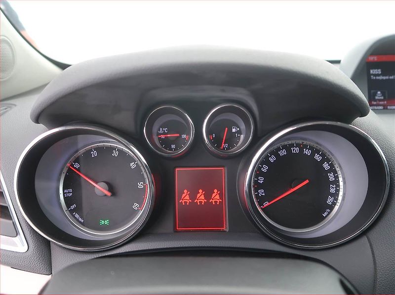 Opel Mokka (2014) 1.7 CDTI, Navi, Tempomat - fotka 9 z 14