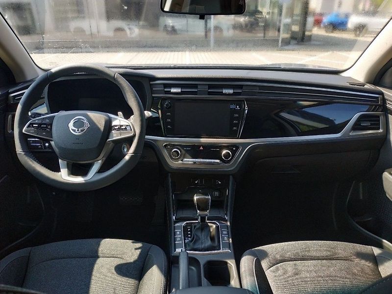 KGM Korando 1.5T, Style+2WD, AT, SKLADEM - fotka 11 z 32