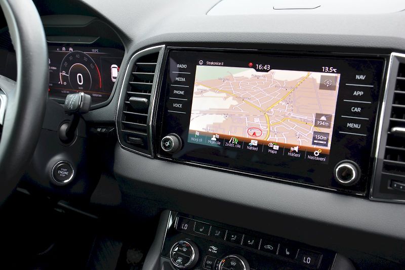 Škoda Karoq (2019) 1.5 TSI 110 kW Style PLUS - fotka 20 z 31