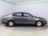 Volkswagen Passat (2005) 2.0 TDI, po STK, jezdí dobře - náhled 6