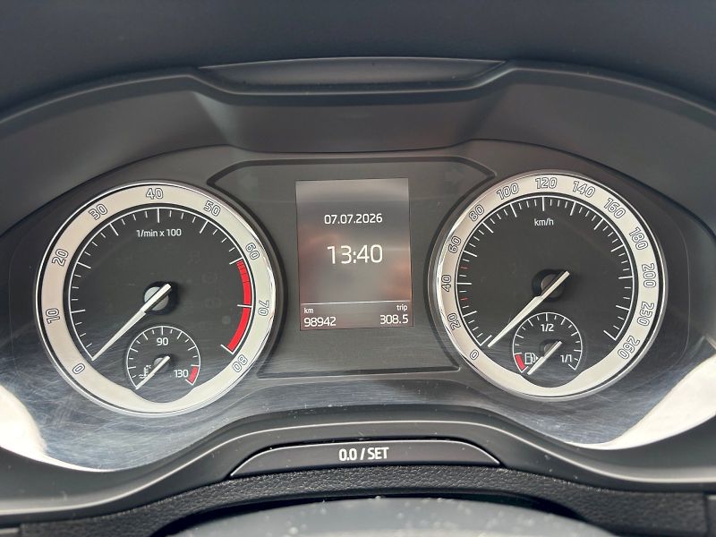 Škoda Karoq (2019) STYLE TSI 1.5/110KW 6MP - fotka 10 z 31