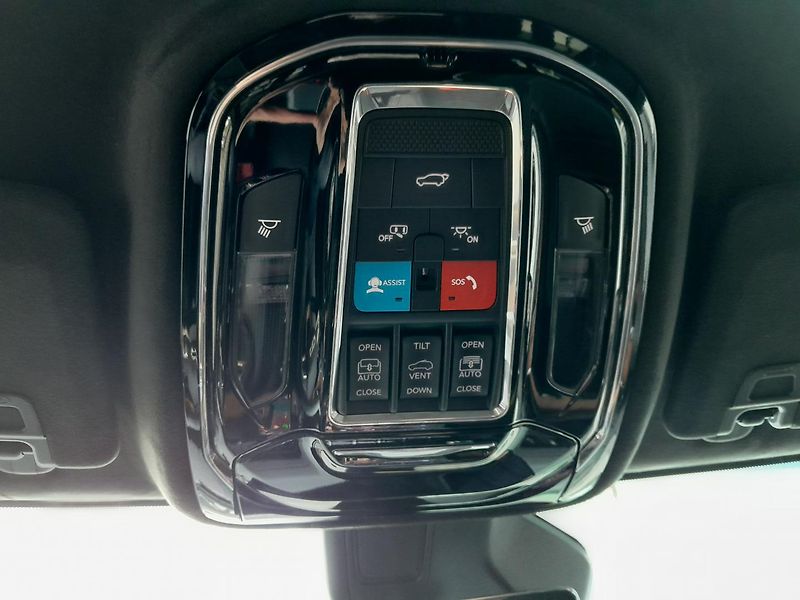 Jeep Grand Cherokee (2025) L 3,6 V6 Summit Reserve 7 míst - fotka 58 z 64