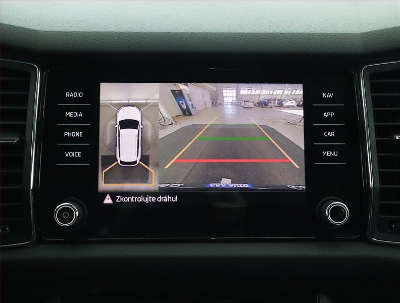Škoda Kodiaq (2019) Laurin&Klement 2.0 TDI 4x4 - fotka 15 z 17