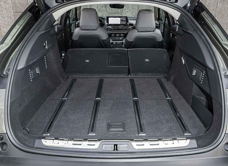 Auto je skvělé na delší rodinné výlety