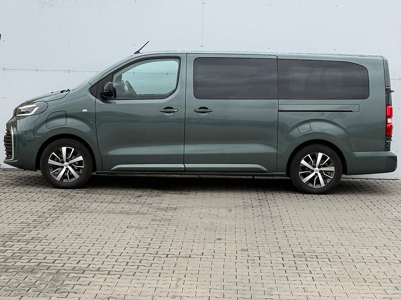 Toyota ProAce Verso BEV 75kWh Business Comfort L2 - fotka 3 z 29