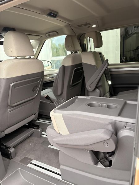 Volkswagen Multivan (2024) - fotka 15 z 32