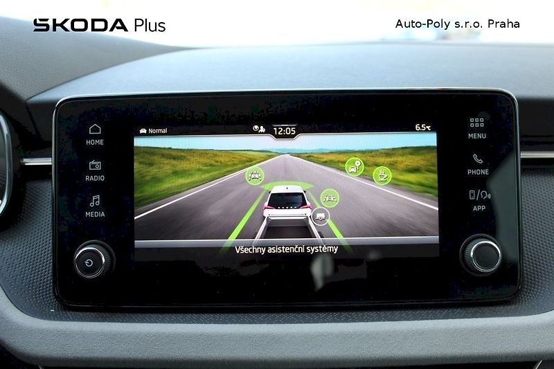 Škoda Scala (2024) Top Selection 1,0 TSI 85kW - fotka 17 z 25
