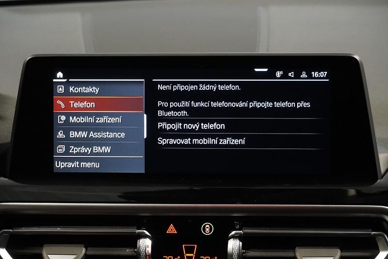 BMW X3 Xdrive20i,ČR,Kamera,Vyhř.volan - fotka 26 z 32