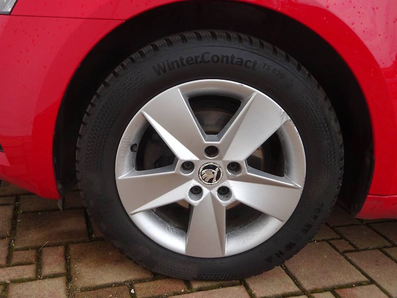 Škoda Octavia (2018) 1,6 TDi/ 85kW Active - fotka 20 z 24