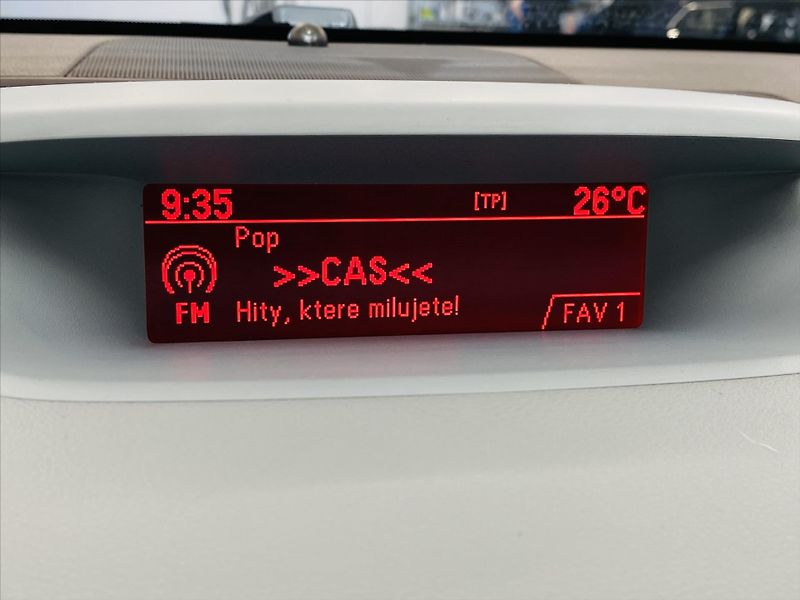 Opel Meriva 1,4 i 74 kW Digi Klima Cosmo - fotka 16 z 24