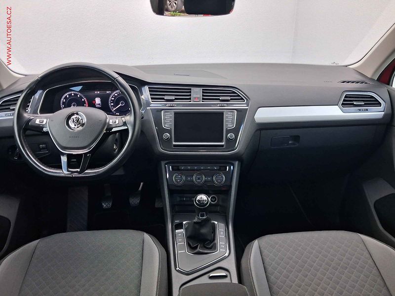 Volkswagen Tiguan (2017) 1.4 TSi, Comfortline, Webasto - fotka 8 z 17
