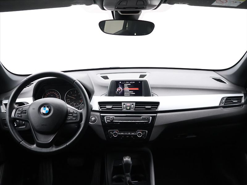BMW X1 2.0 18d  xD Aut CZ Advantage - fotka 21 z 28