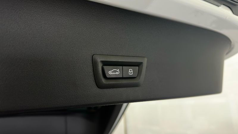 BMW X3 M50i xDrive/ZÁRUKA/TOP STAV - fotka 21 z 55