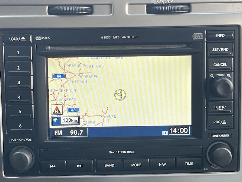 Jeep Compass 2.0CRD LIMITED 4x4 KŮŽE NAVI - fotka 21 z 44