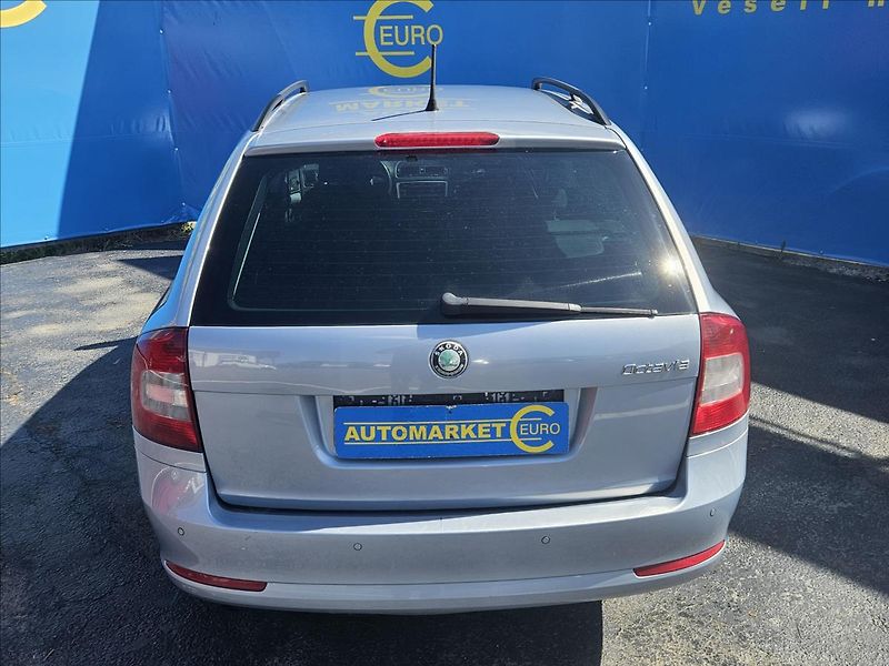 Škoda Octavia 1,2 TSI  Elegance Combi - fotka 5 z 15