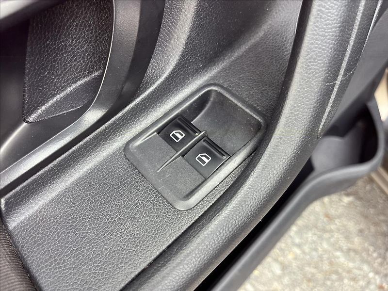 Škoda Roomster 1,2 TSi  Vyhřev,Senzory,ALU - fotka 12 z 50