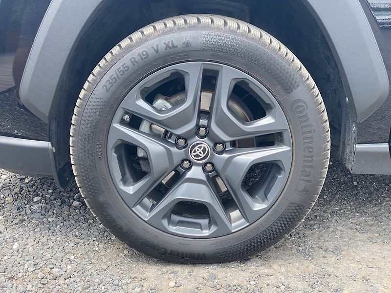 Toyota RAV4 2.5HEV, ČR-1m, Adventure, 4x4 - fotka 9 z 16