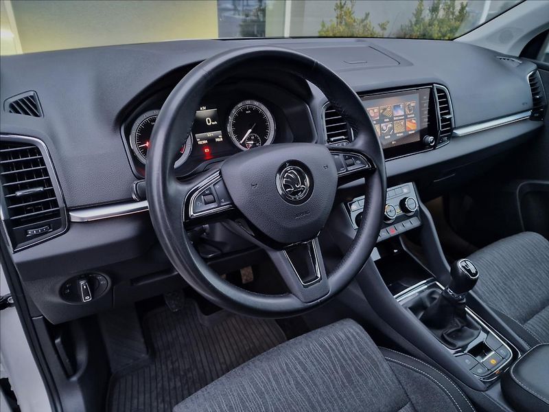 Škoda Karoq 2.0 TDI 110kW Style,ČR,1.Maj. - fotka 20 z 50