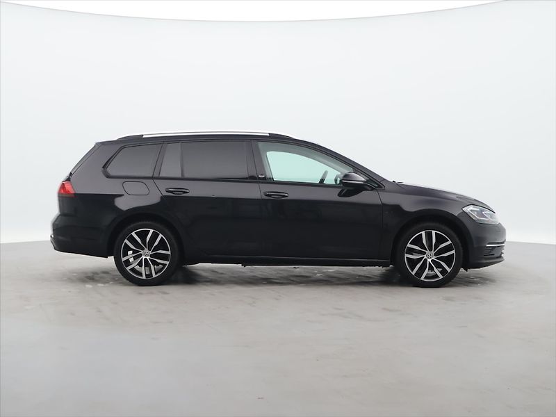 Volkswagen Golf 2.0 TDI 110KW DSG 4Motion - fotka 8 z 30