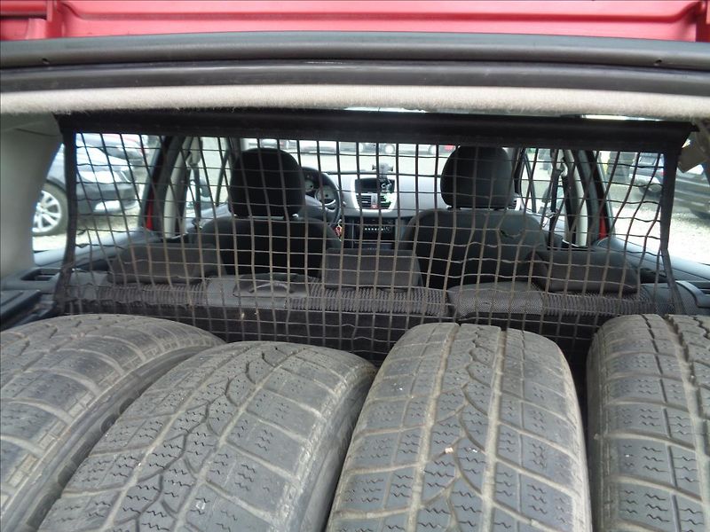 Peugeot 207 1,4 - fotka 15 z 16