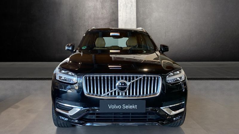 Volvo XC90 INSCRIPTION, B5 AWD, 173+10 kW - fotka 2 z 37