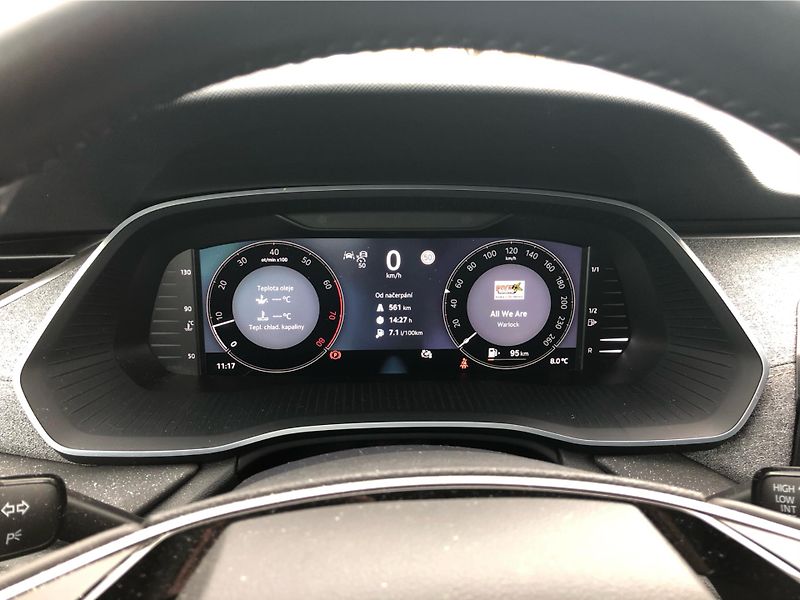 Škoda Octavia 1.5 TSi TOP SELECTION - fotka 20 z 30
