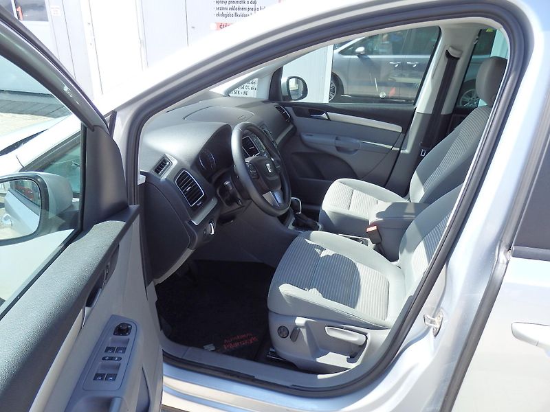 Seat Alhambra 2,0TDi 103kW DIGI KLIMA - fotka 6 z 21