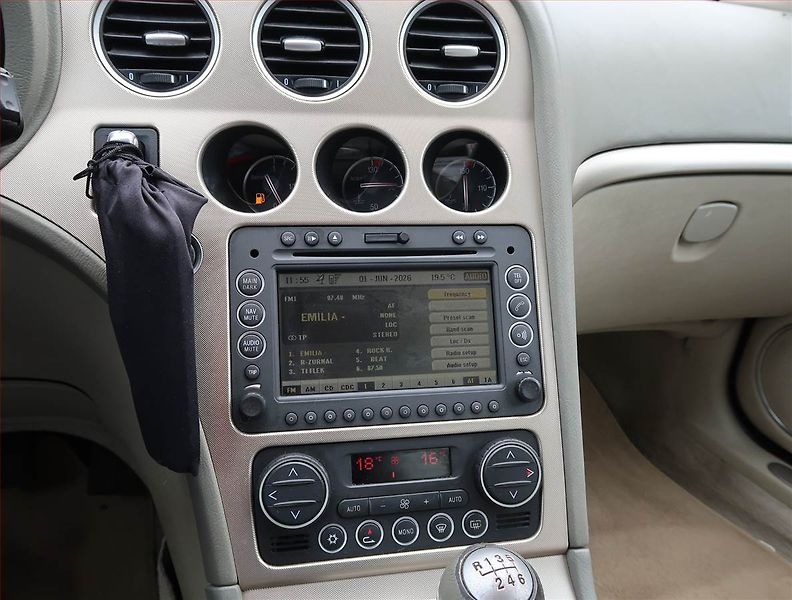 Alfa Romeo 159 (2006) 3.2 JTS, 4X4, po STK - fotka 12 z 19