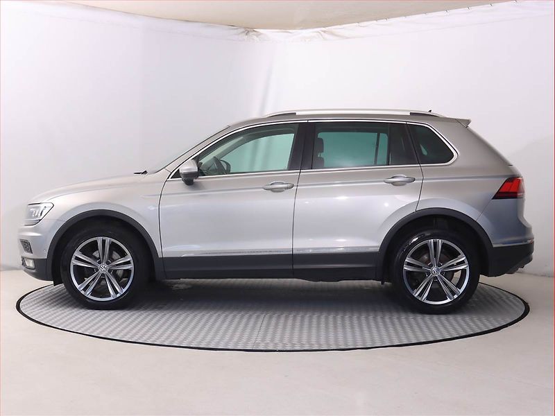 Volkswagen Tiguan (2018) Highline 2.0 TDI - fotka 3 z 23