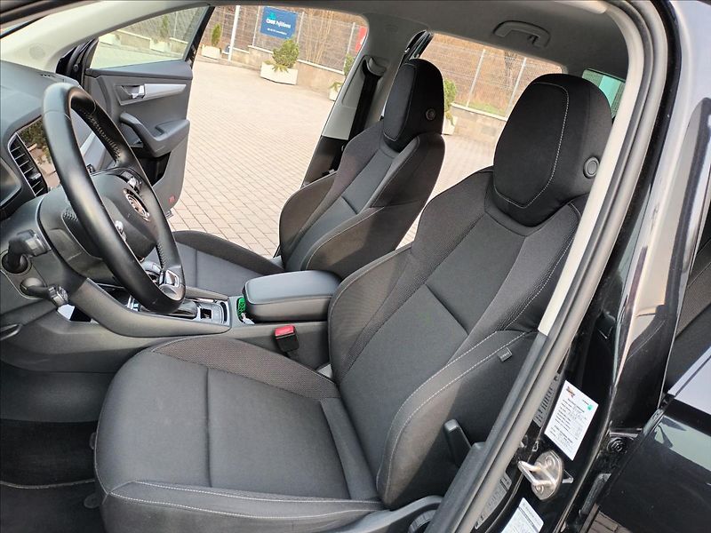 Škoda Karoq 1,5 TSI,110KW,DSG,RADAR - fotka 14 z 41