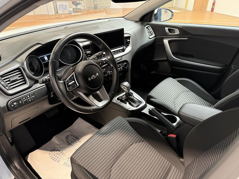 Kia Ceed 1.5 T-GDI 118kW Top SW DCT - fotka 5 z 13