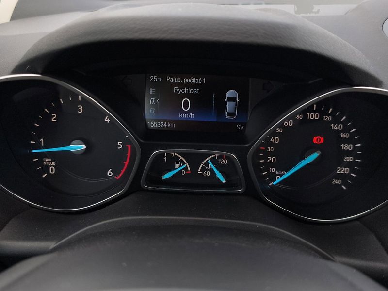 Ford Kuga (2019) 2.0 TDCi 110kW, 4x4, ČR, 1. Ma - fotka 16 z 25
