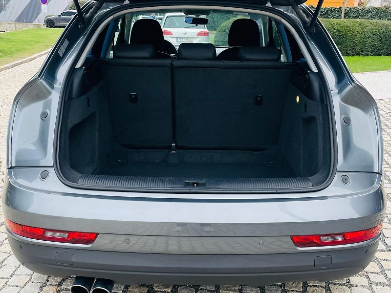 Audi Q3 1.4TFSI MAN SERVISKA TAŽNÉ - fotka 20 z 39