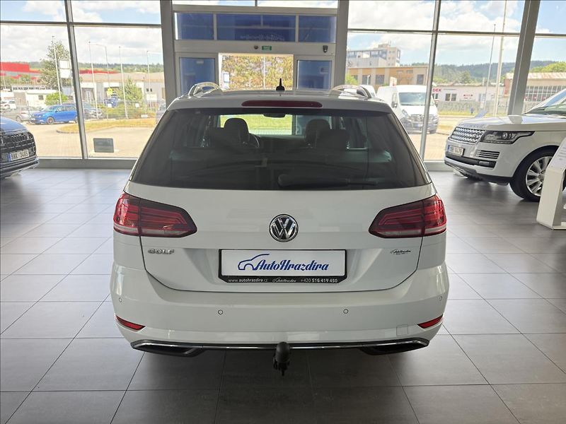 Volkswagen Golf 2,0   TDI 110kW,Comfortline - fotka 5 z 31