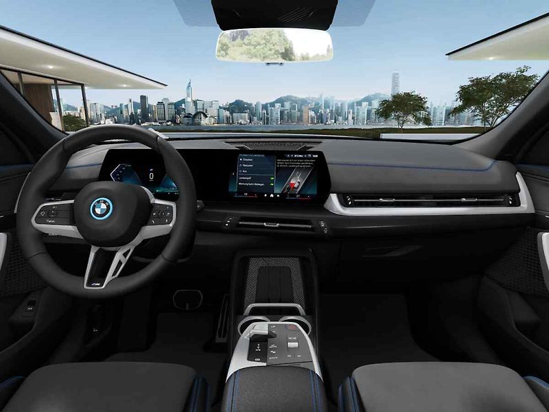 BMW iX2 (2026) - fotka 6 z 10