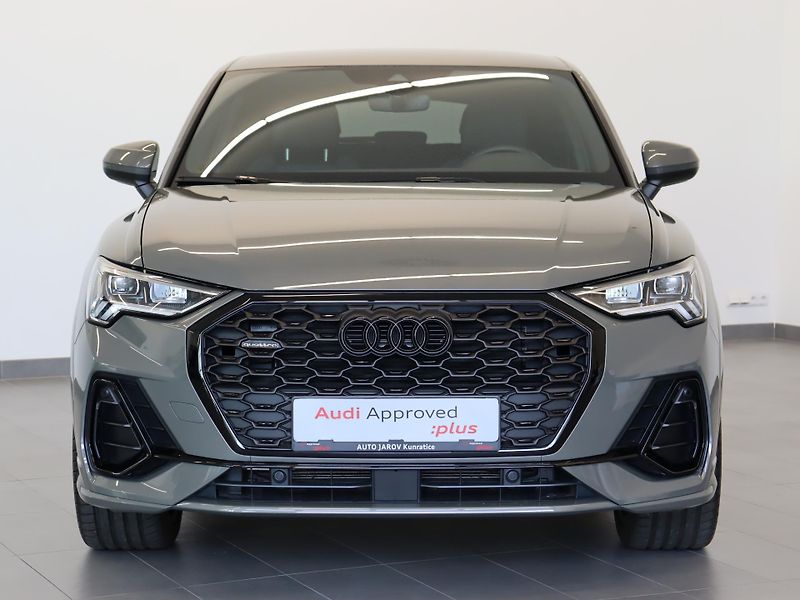 Audi Q3 Spb Sline 35 TDI quattro Stron - fotka 4 z 15