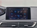 Peugeot 3008 (2018) 1.2 PT, Allure, navi, kamera - náhled 15