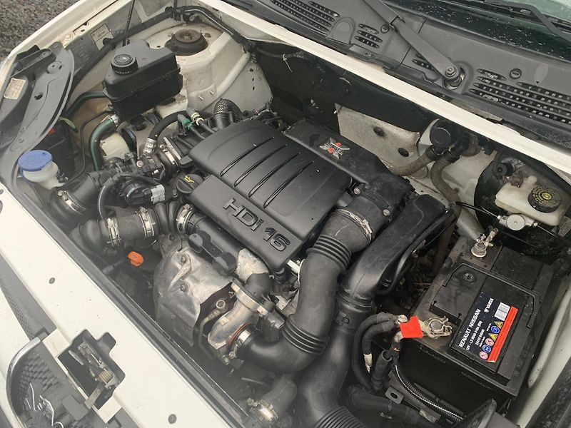 Peugeot Partner (2008) 1.6HDi 4x4 125000km 3 místa  - fotka 14 z 15