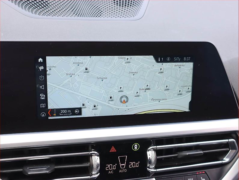 BMW Řada 3 (2019) 320 d xDrive - fotka 16 z 21