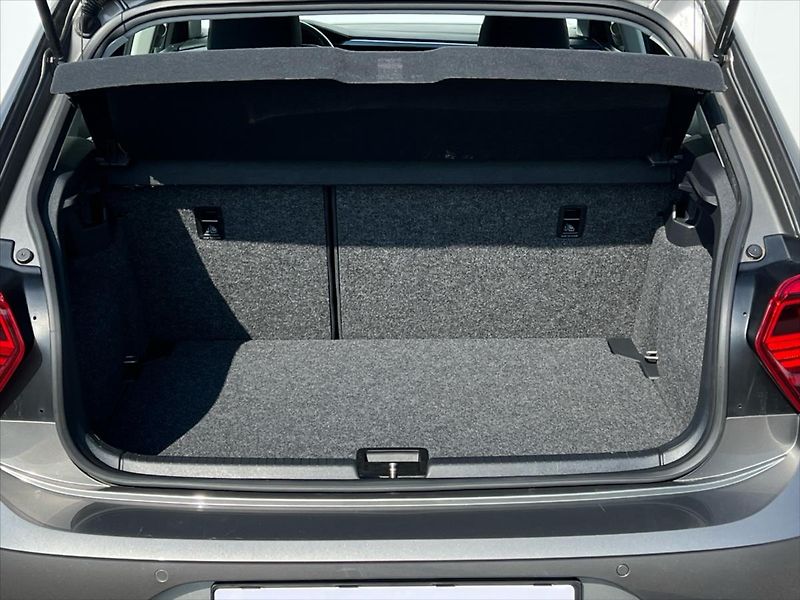 Volkswagen Polo 1,0 TSi 85kW 7DSG HIGHLINE - fotka 11 z 25