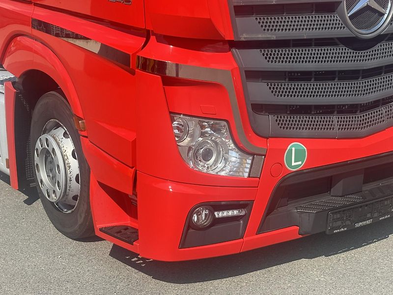 Mercedes-Benz ACTROS 1845 EURO 6 low deck  - fotka 5 z 26
