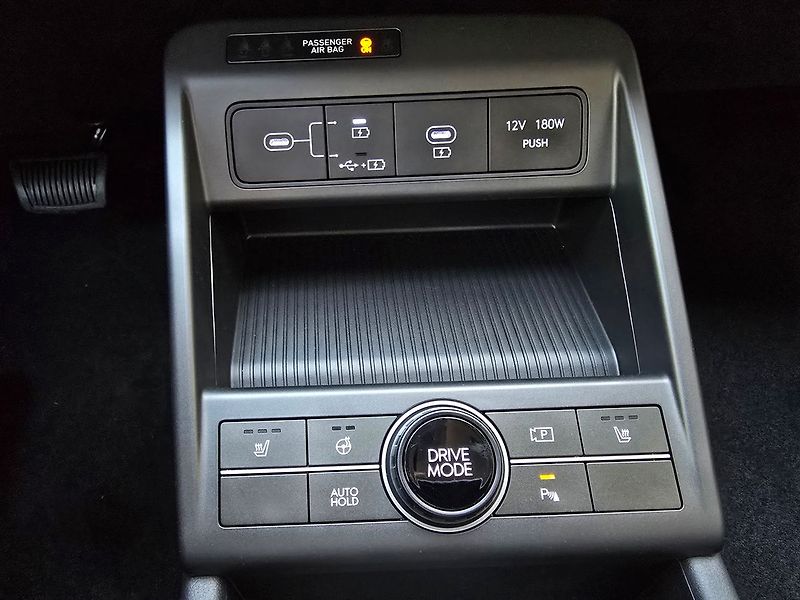 Hyundai Kona (2026) 64.8kwh Smart Range Clima - fotka 20 z 25