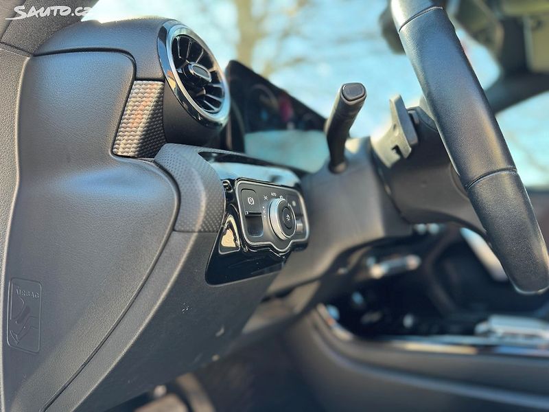Mercedes-Benz Třídy A (2020) 180 CDi 85kW VIDEOPROHLÍDKA - fotka 18 z 32