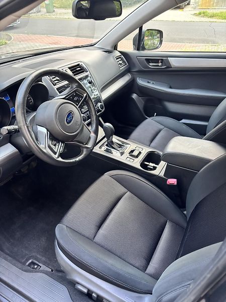 Subaru Outback (2018) 2,5 i Active 4x4 - fotka 9 z 13
