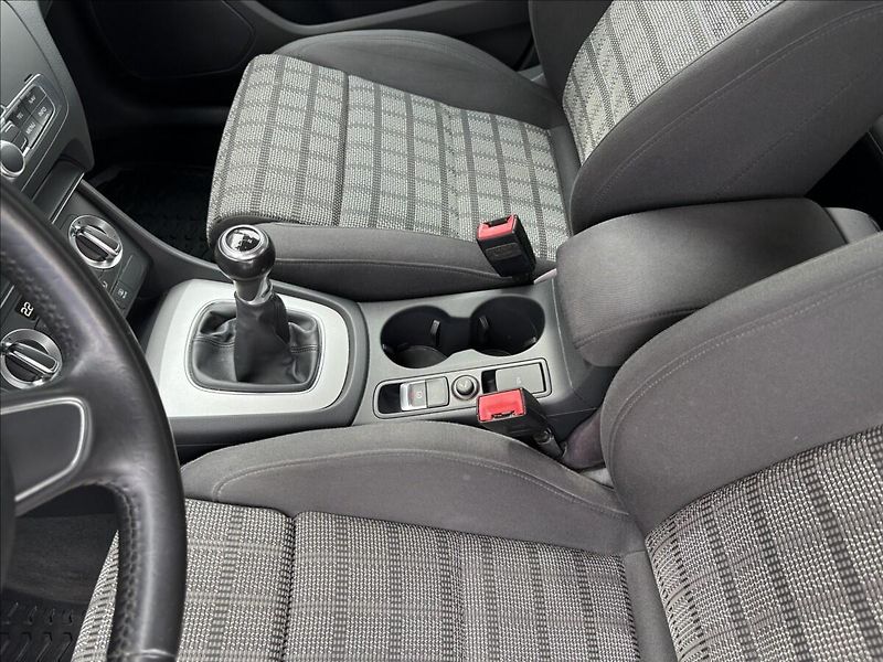 Audi Q3 2,0 TFSI 125 KW QUATTRO - fotka 13 z 24