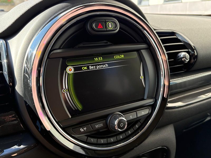 Mini Clubman Cooper 1.5i 100 kW Moonwalk,ČR - fotka 31 z 51