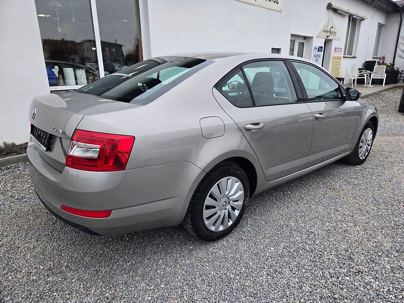 Škoda Octavia (2016) 1.2 TSI Serviska,TOP - fotka 3 z 27