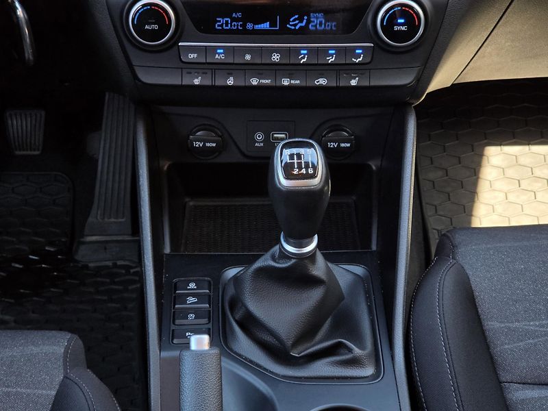 Hyundai Tucson (2019) 1,6TGDI 130kW - fotka 16 z 17