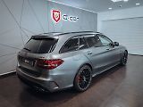 Mercedes-Benz Třídy C C 63 AMG 4MATIC 4.0 V8 - náhled 4