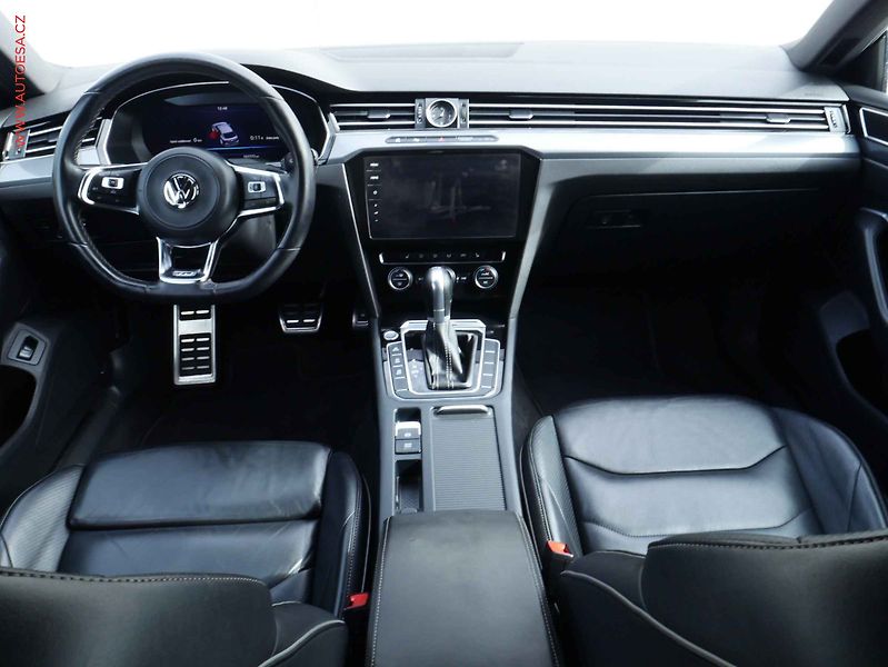 Volkswagen Arteon (2018) 2.0 TSI 4x4, ČR, AT, navi - fotka 8 z 19
